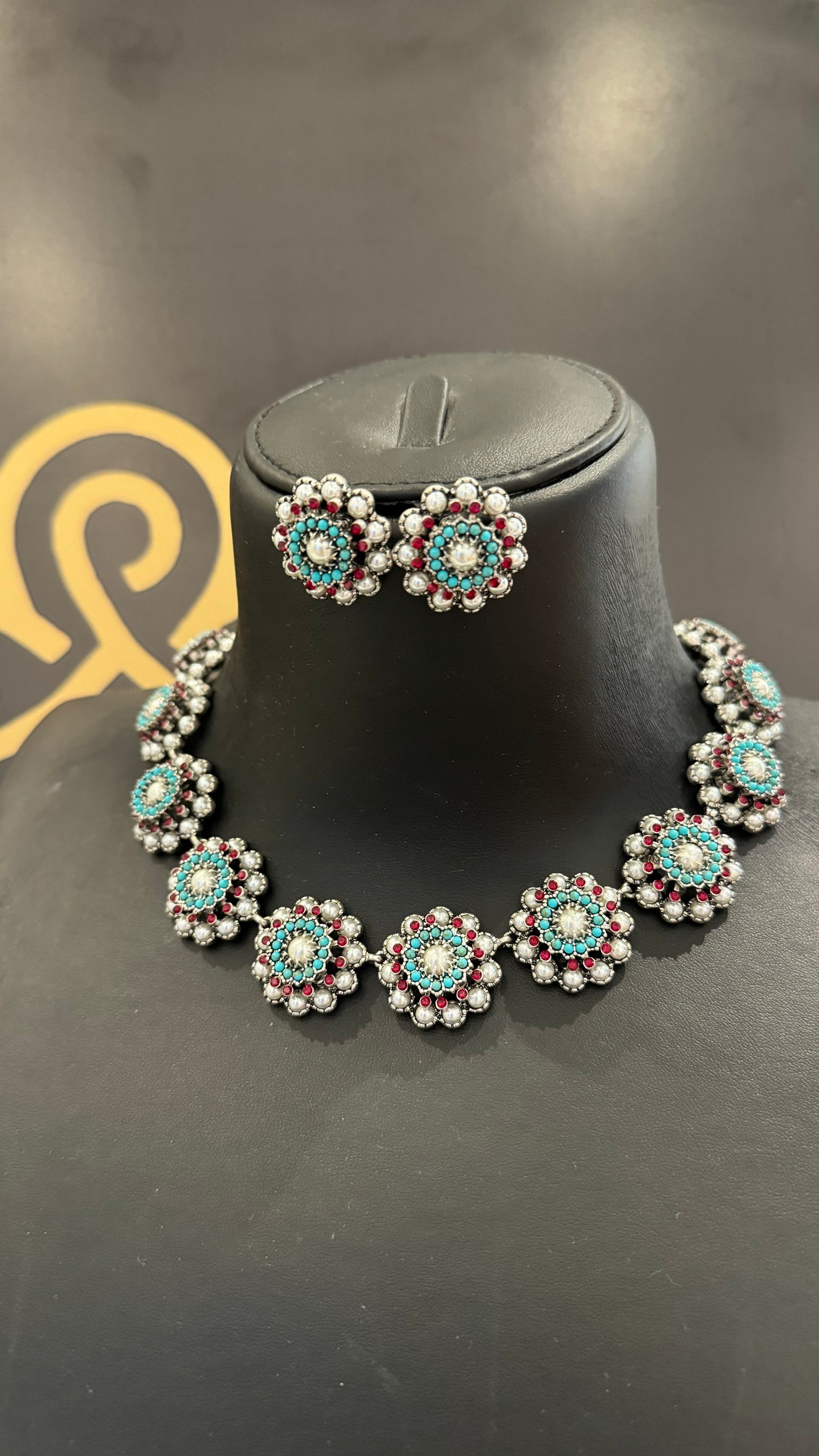 Classic vintage set