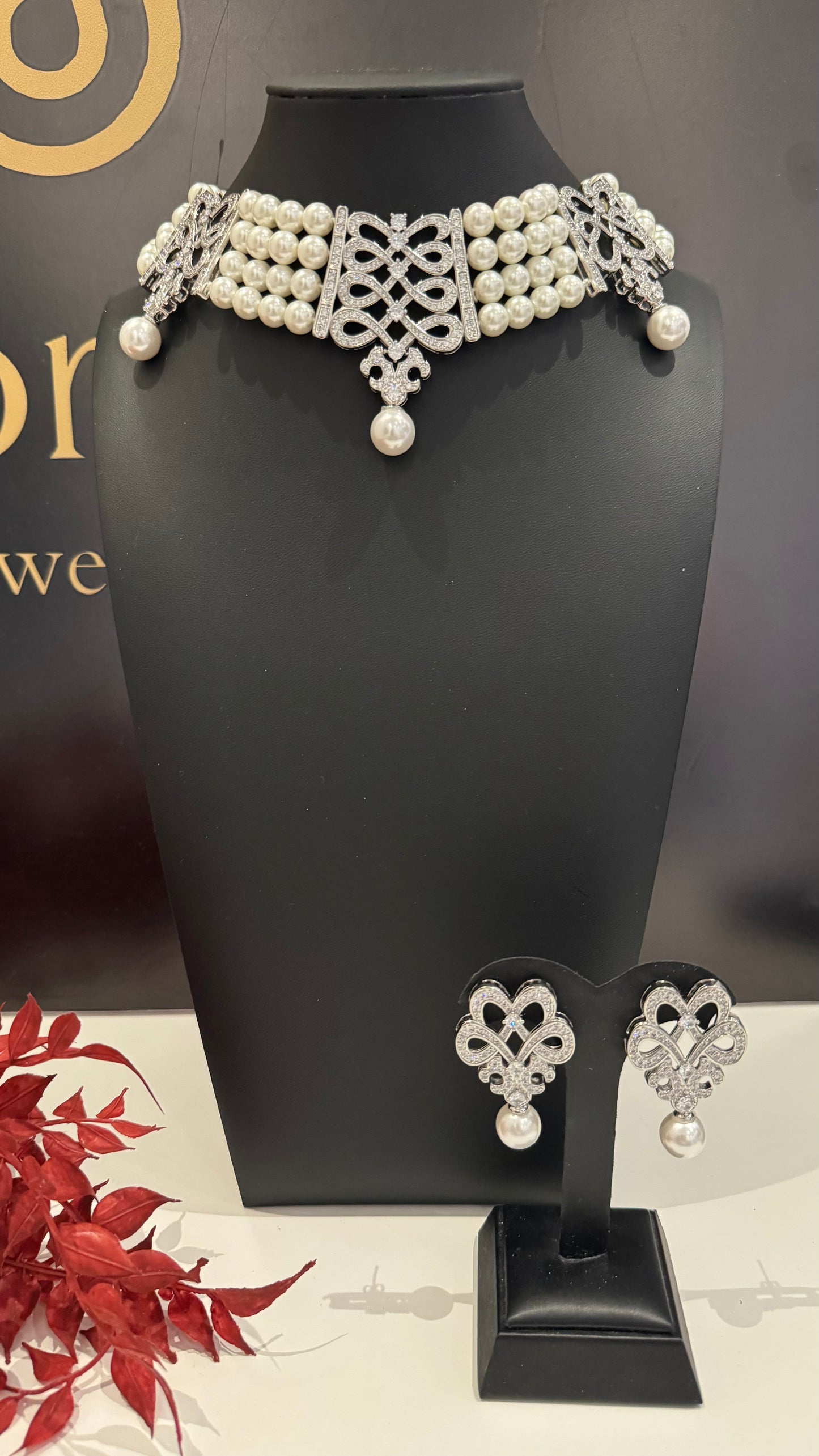Pearl set