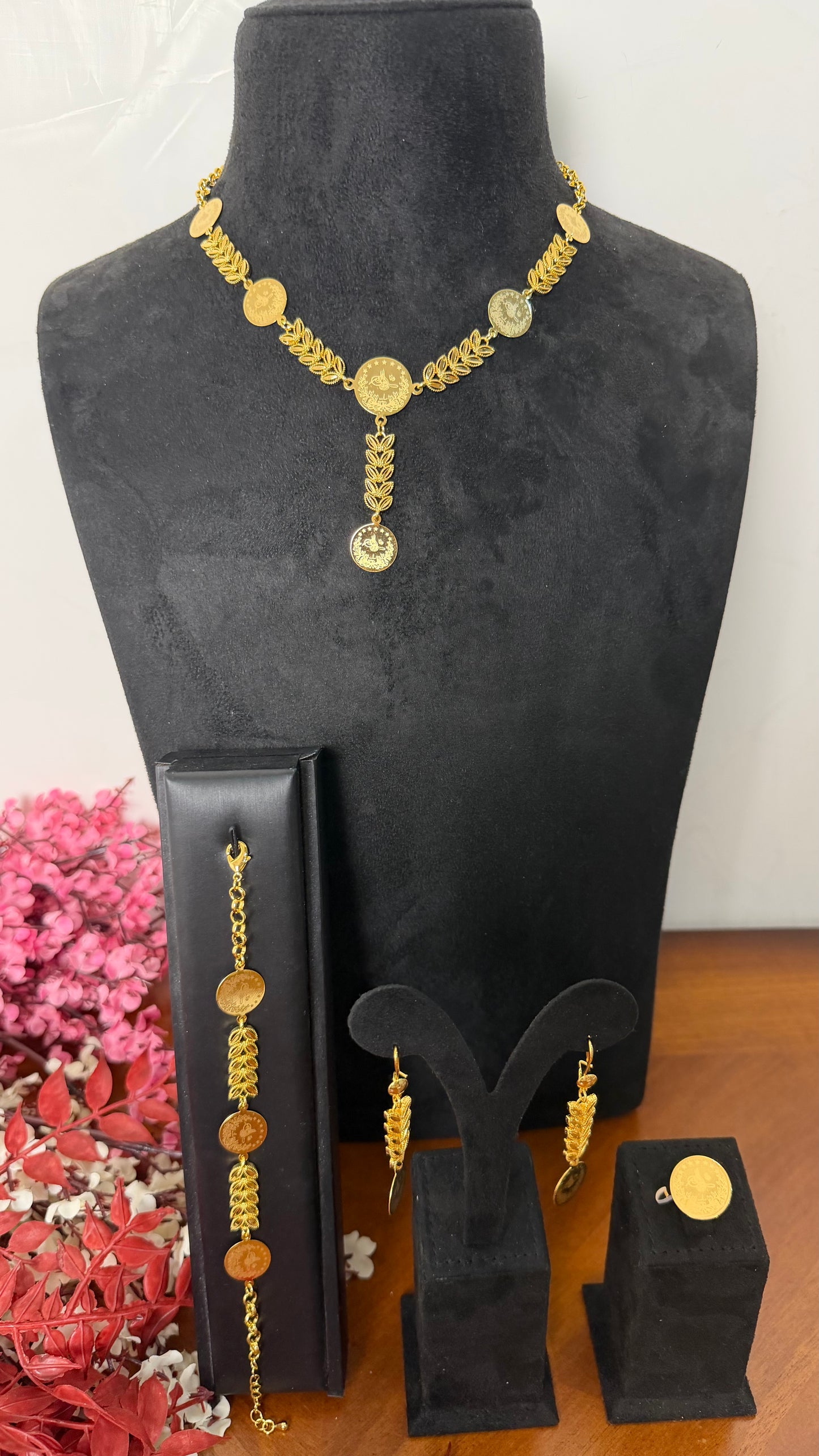 Exclusive Luxury Set – One Piece Only