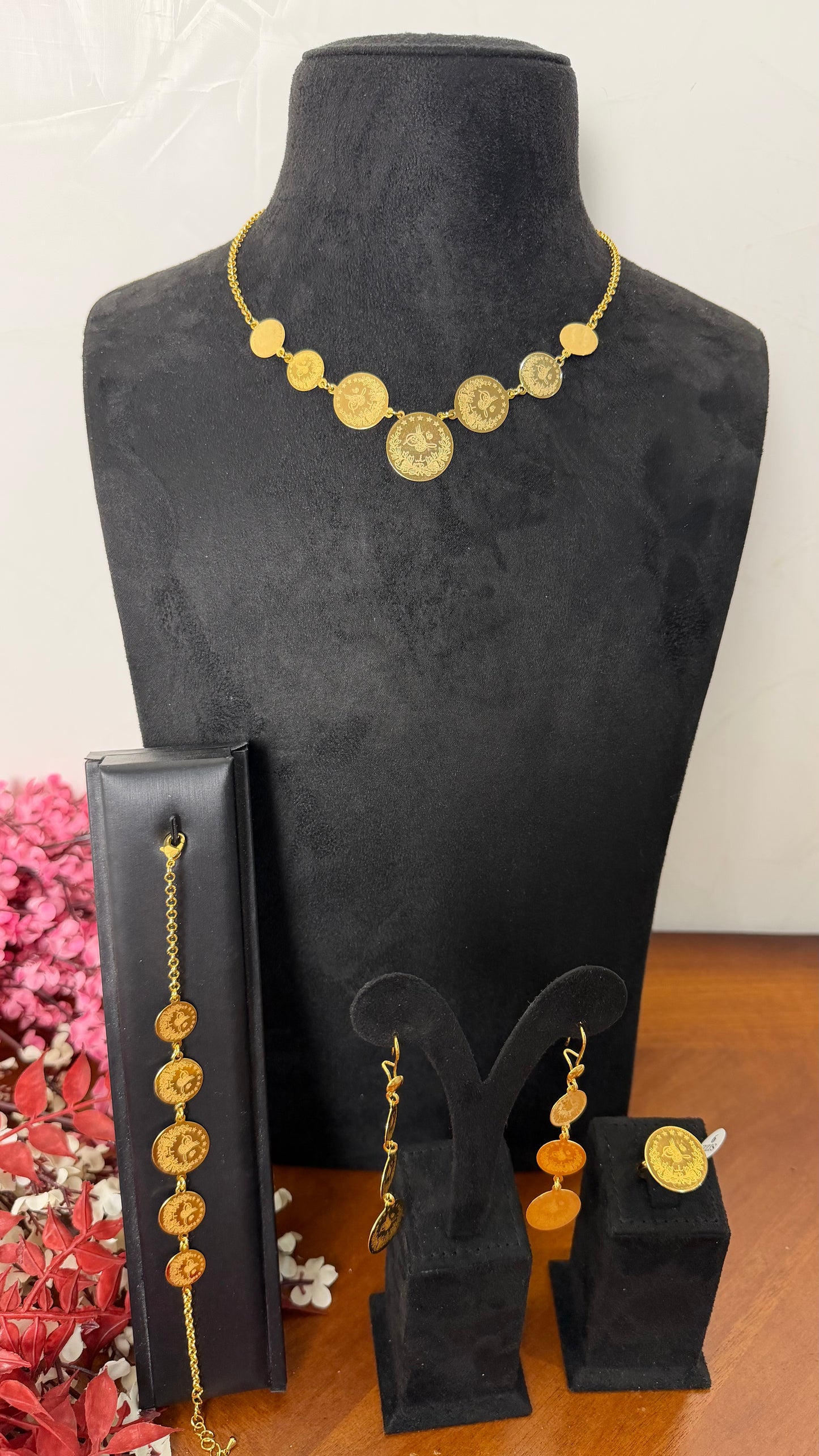 Exclusive Luxury Set – One Piece Only