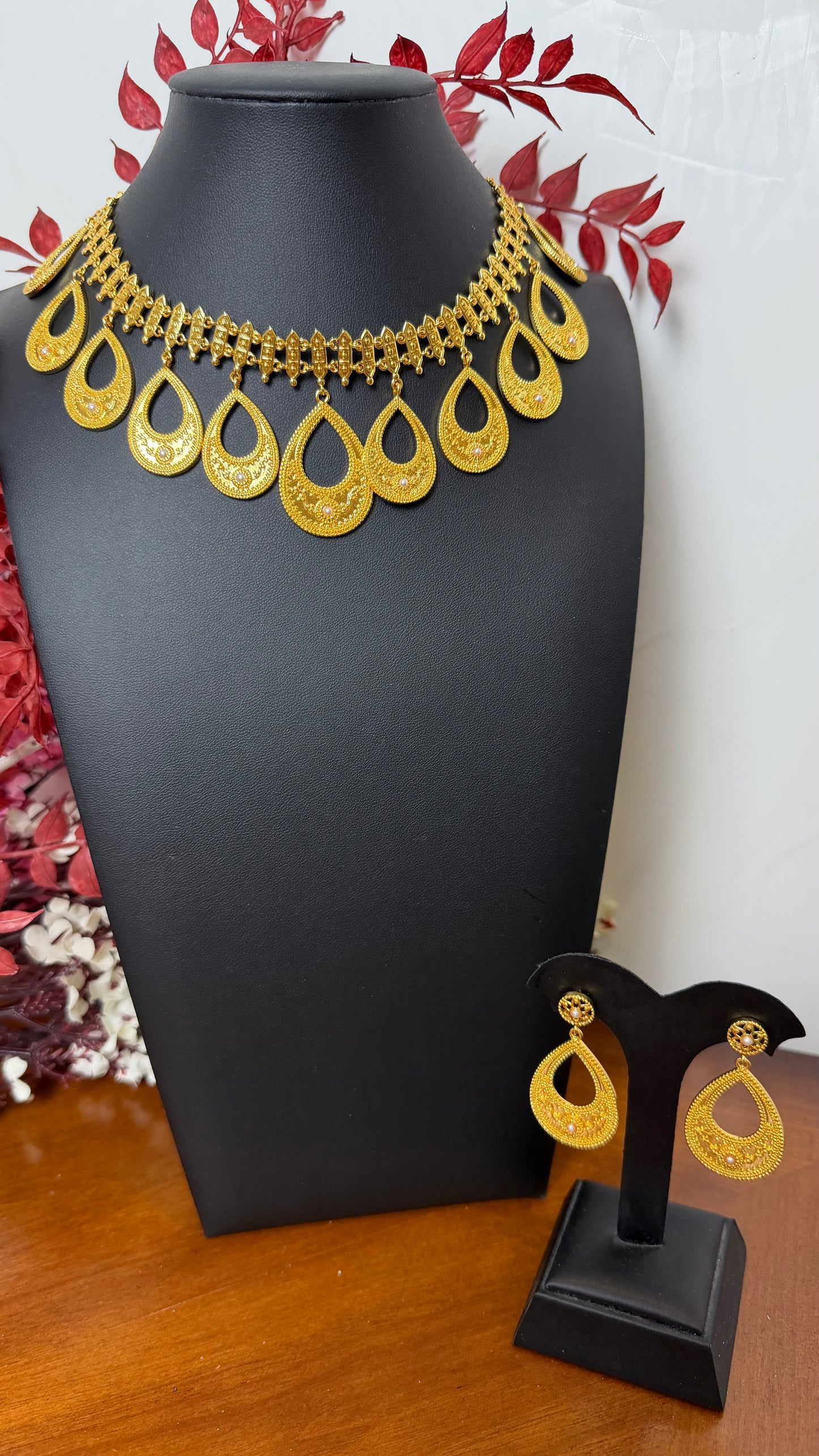 Exclusive Luxury Set – One Piece Only